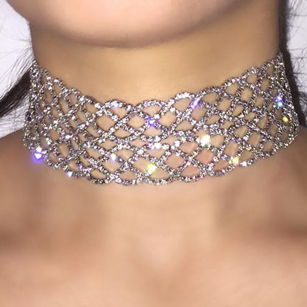 Women'S Accessories Amazon - Damski naszyjnik z kołnierzykiem i błyszczącymi